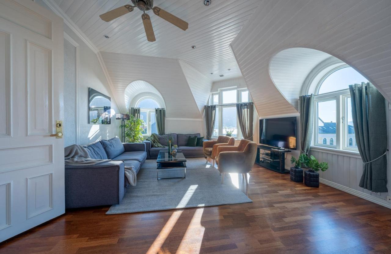 Enter Tromso - Exclusive 4 Bedroom Villa Dış mekan fotoğraf