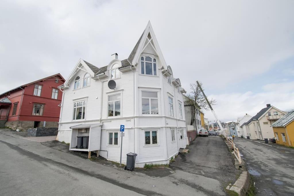 Enter Tromso - Exclusive 4 Bedroom Villa Dış mekan fotoğraf